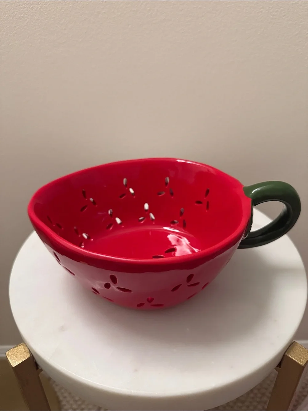Target Bullseye Playground Strawberry Ceramic Berry bowl